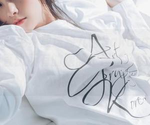 波萝社 – 免费放送猫九酱Sakura美脚作品，简直比所有的腿部护理法还要震撼，不得了呀！