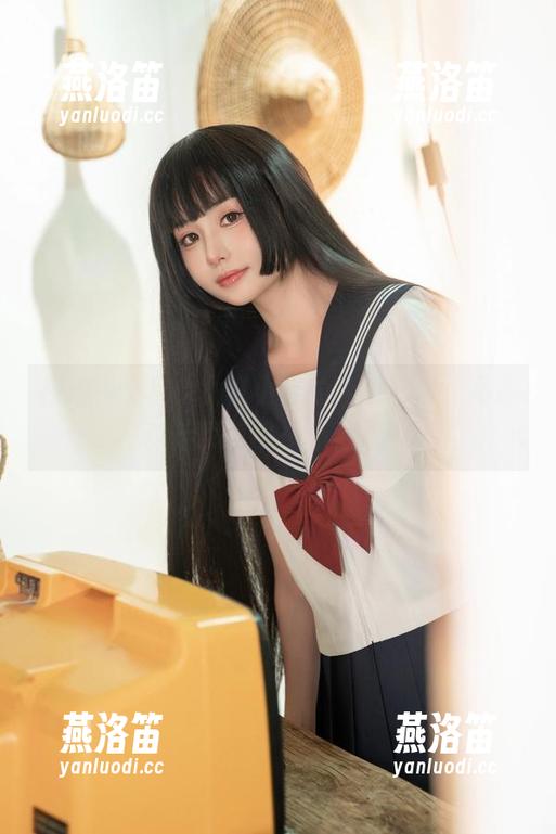 在线看爆机少女喵小吉的泳衣艺术，高清背后藏着多少小心思？