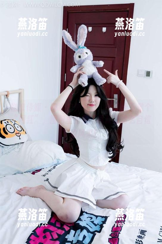 物恋传媒-嘟嘟 物恋传媒 - 嘟嘟户外写真:在阳光下做个“网红”,图包里全是“我就是这么自信”的风采!