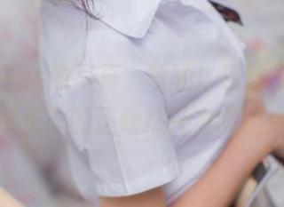 下载疯猫ss的写真，啧啧！这就是“圣诞快乐”的正确打开方式啊！