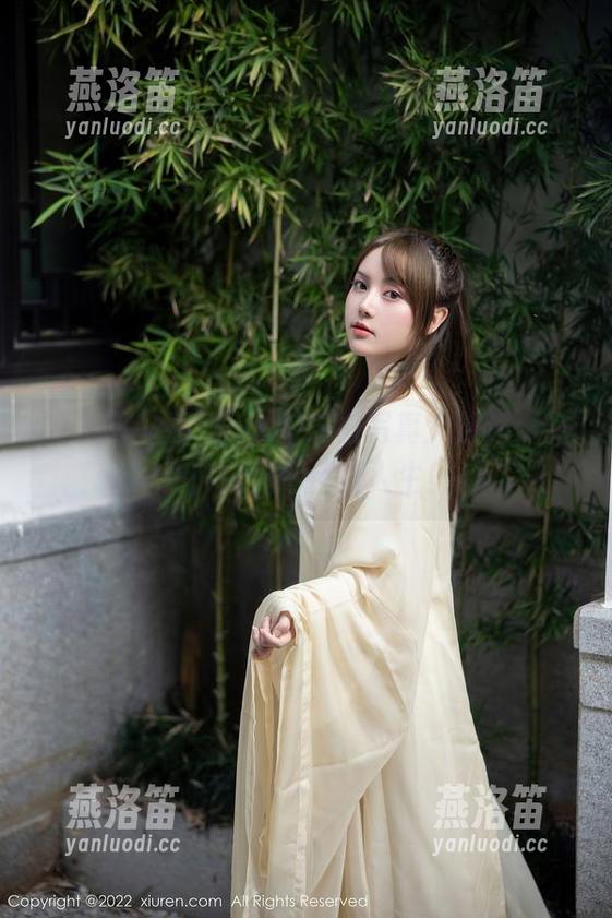 秀人网 - 娜娜baby纯白写真大放送：免费，白到你怀疑人生！