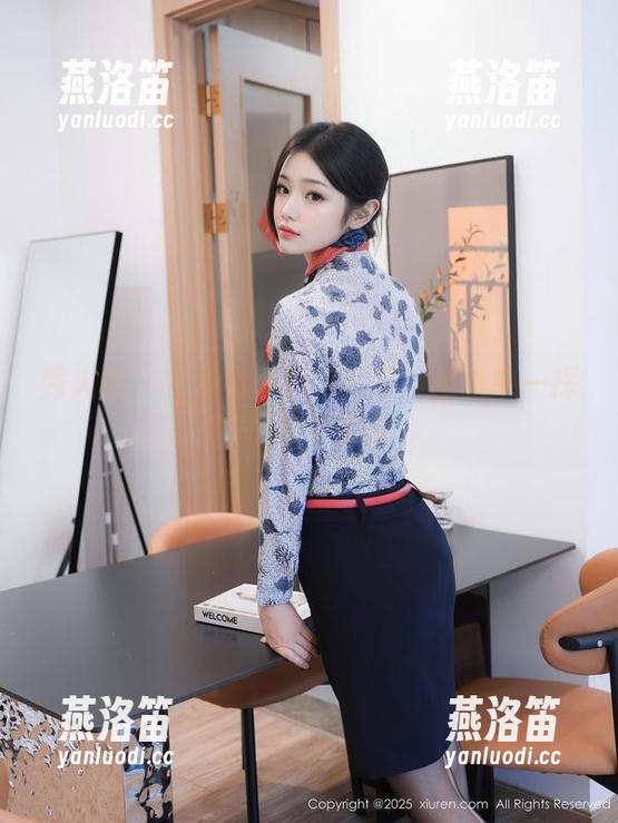 秀人网 - 空姐柚子178在线：图集中一探究竟,你会发现...