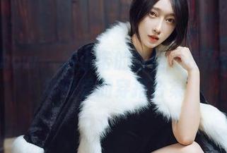 花漾show – 熊小诺的偷偷私房吊带：一年四季的穿搭合集