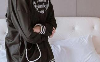 袜啵啵 – 小安的二百期限定：无圣光也有光彩，图片仿佛在轻声耳语。