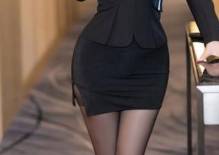 语画界 – 看完安琪yee的肉丝合集，我开始怀疑自己在追什么？