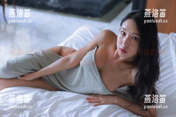 韩国CoCo 韩国CoCo与制服:一场高清图集的时尚奇谈,轻松打破你对制服的刻板印象。