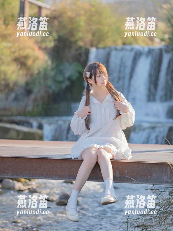 最新套图——魔物喵nigisa的女子大生物置，总让我有种想要探个究竟的冲动！